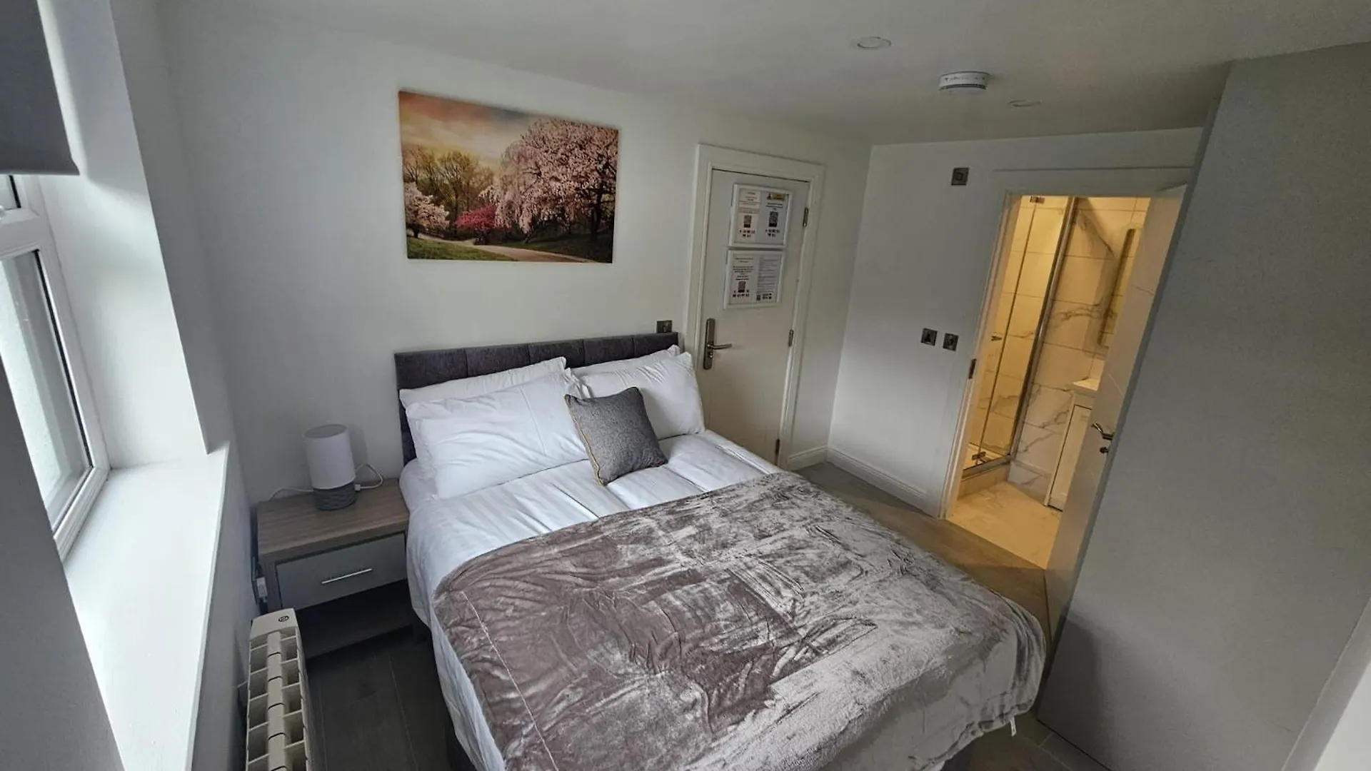 Number33 Bed & Breakfast Galway Ireland